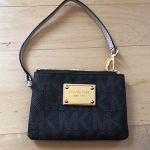 Michael Kors Wristlet
